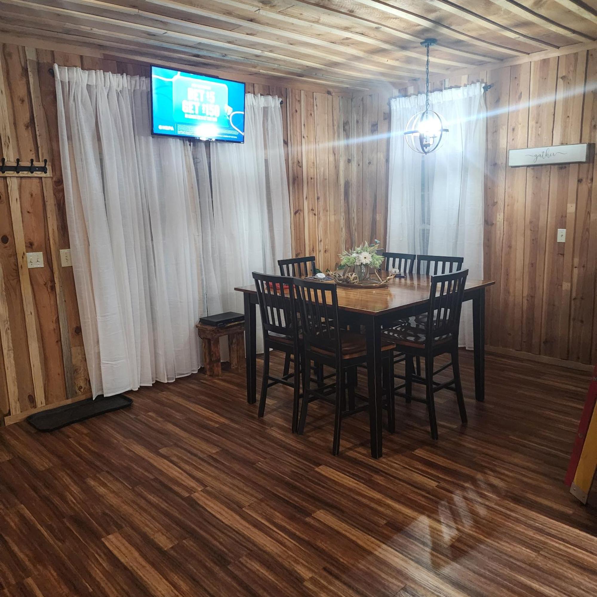 Unique Country Meets Modern!!! Holiday home *